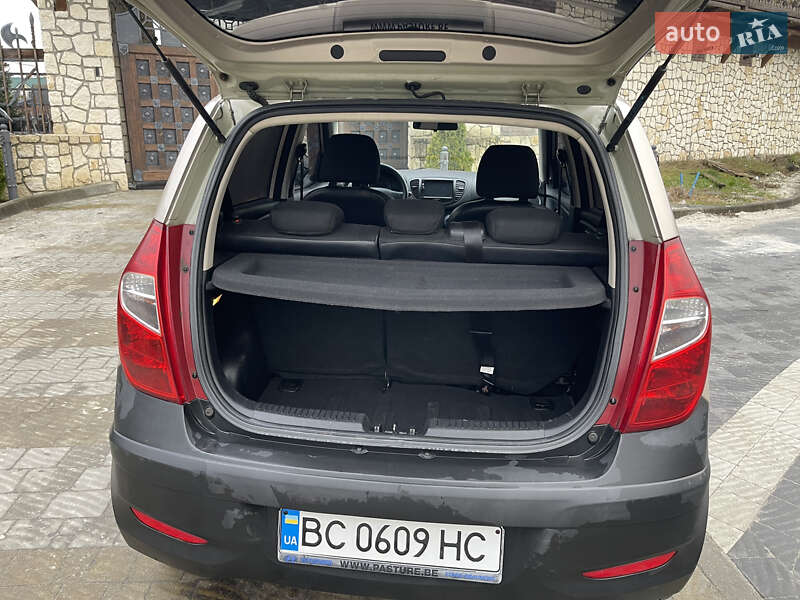 Хетчбек Hyundai i10 2011 в Львові