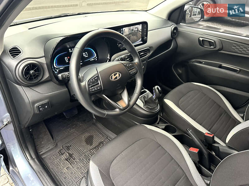 Хетчбек Hyundai i10 2023 в Києві