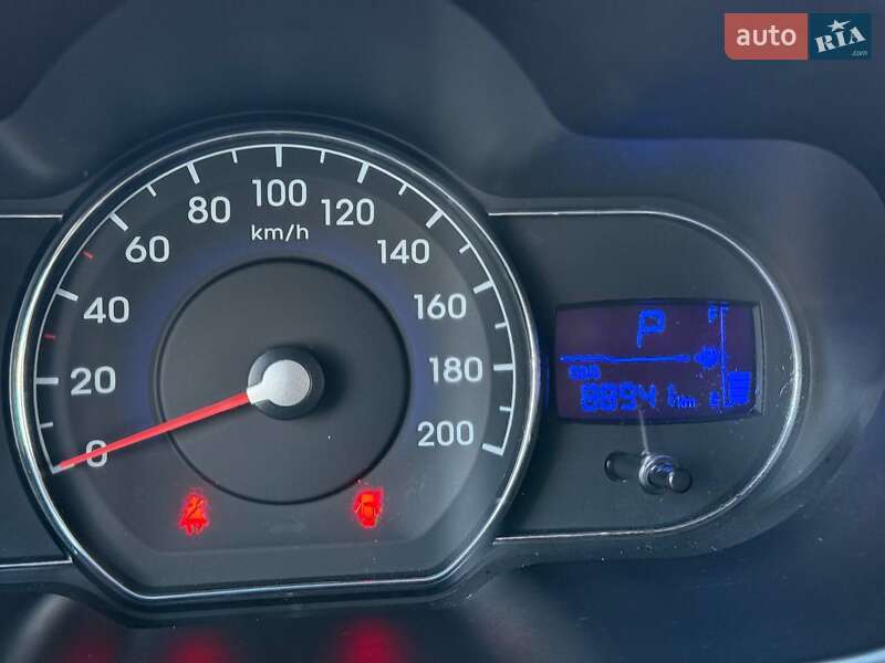 Хэтчбек Hyundai i10 2013 в Одессе фото 26 Хэтчбек Hyundai i10 2013 в Одессе