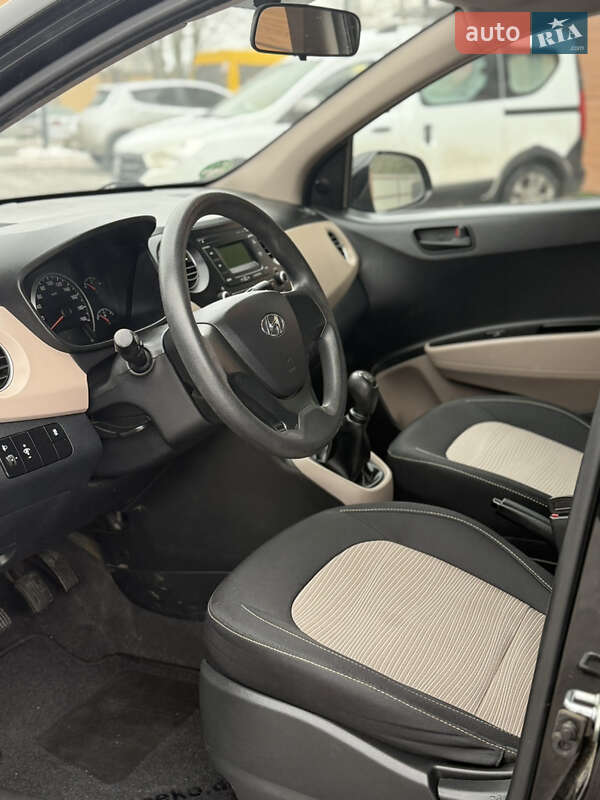 Хэтчбек Hyundai i10 2017 в Виннице