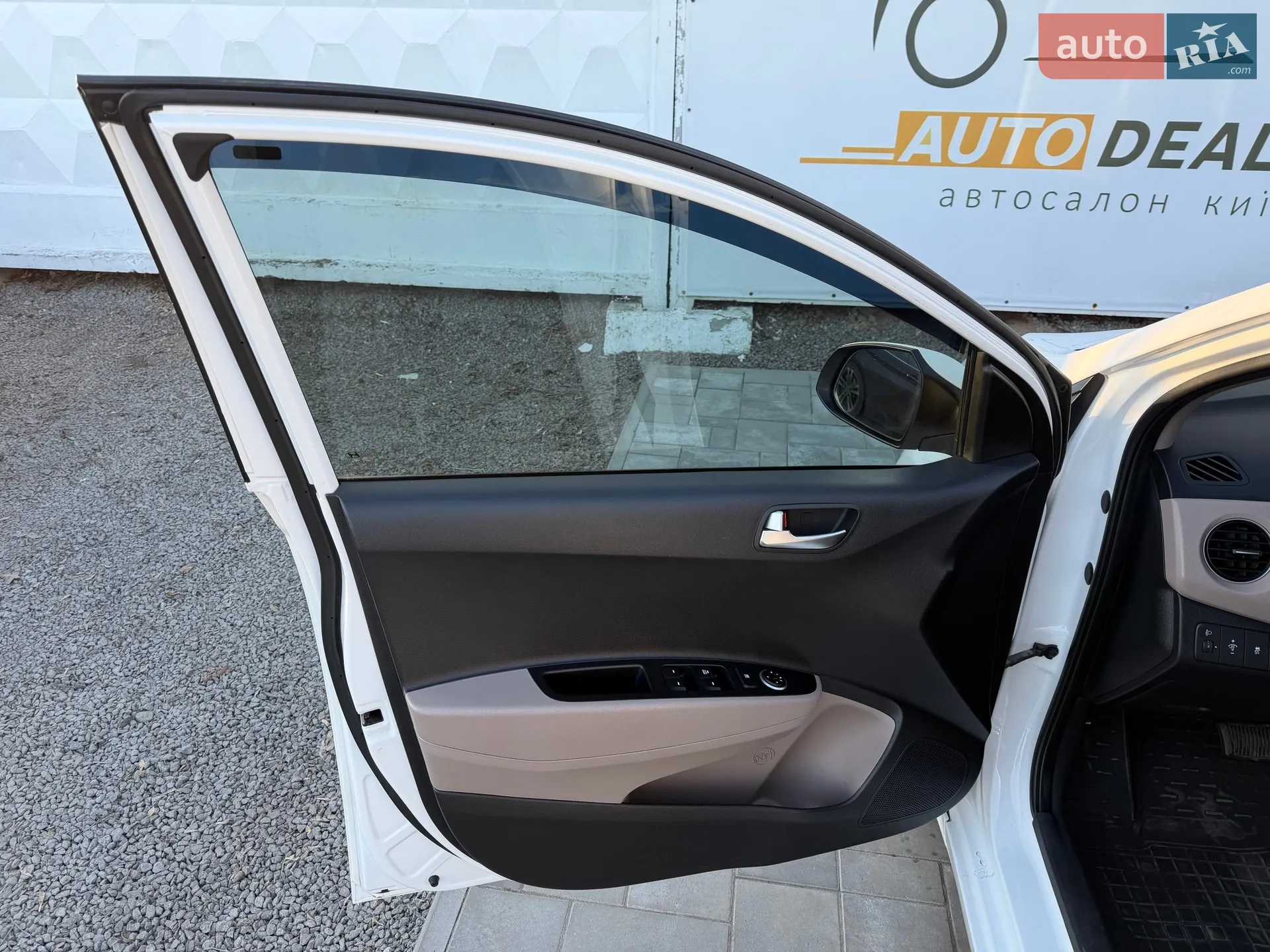 2014 Hyundai i10 - мініатюра 14