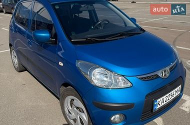 Хэтчбек Hyundai i10 2009 в Киеве