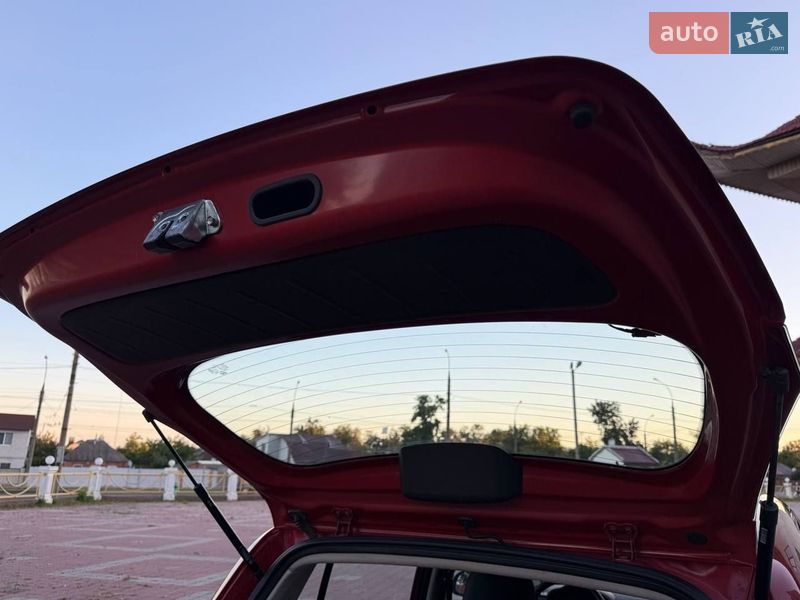 Хэтчбек Hyundai i10 2013 в Харькове