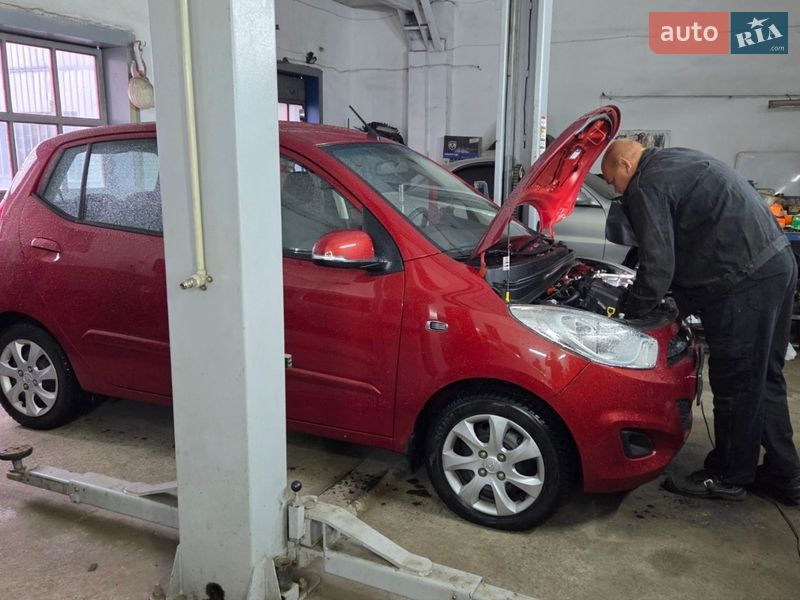 Хэтчбек Hyundai i10 2013 в Харькове