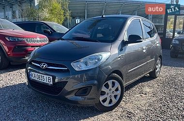 Хэтчбек Hyundai i10 2013 в Полтаве