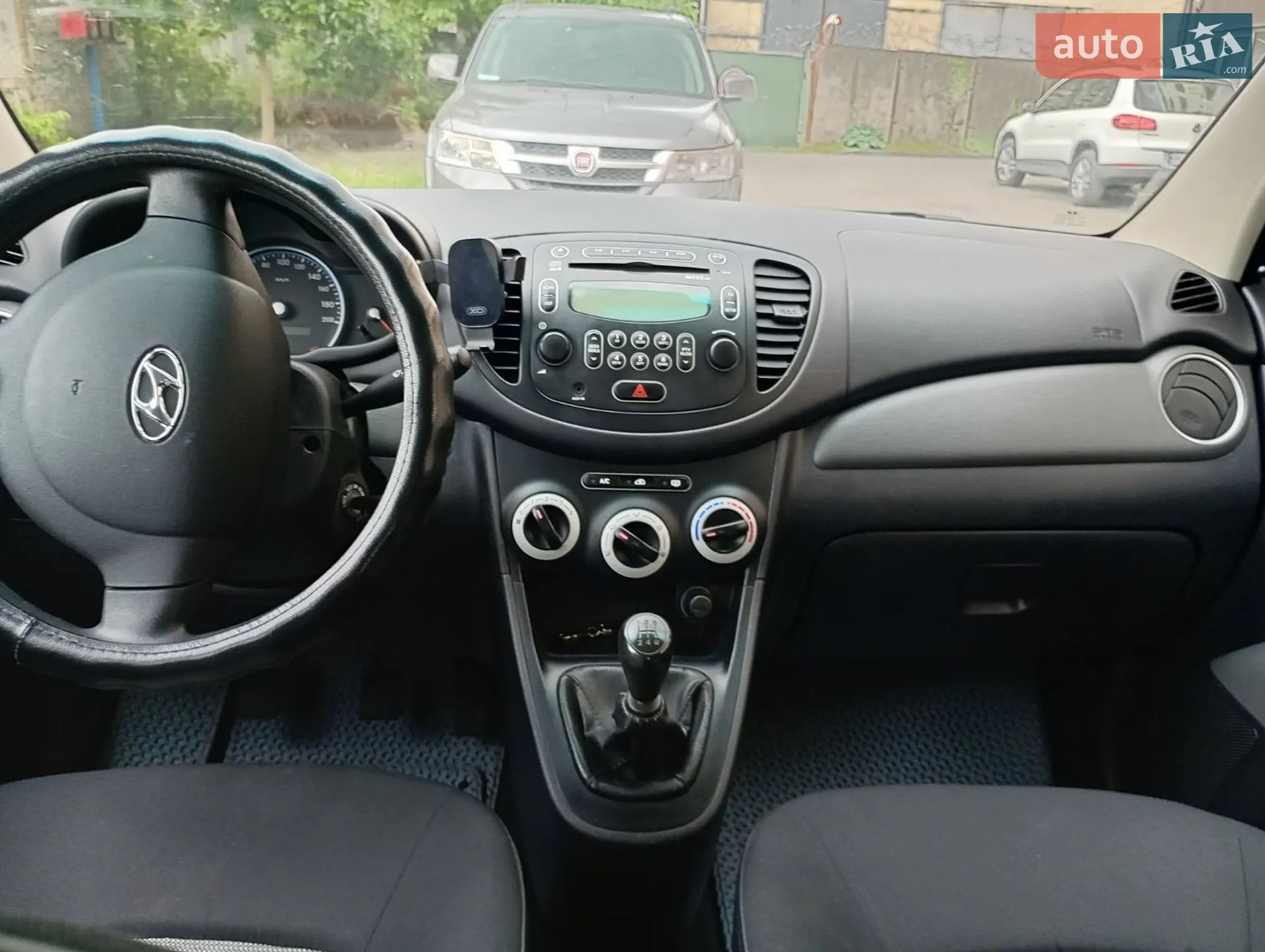 2010 Hyundai i10 - мініатюра 12