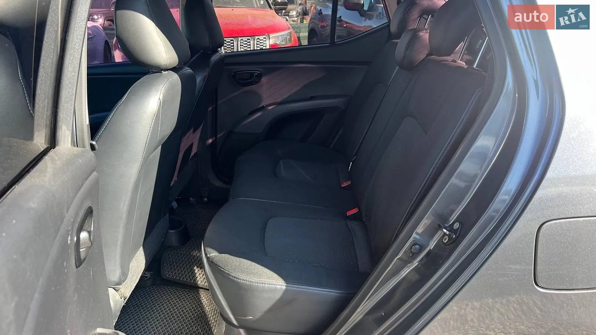 2013 Hyundai i10 - мініатюра 7