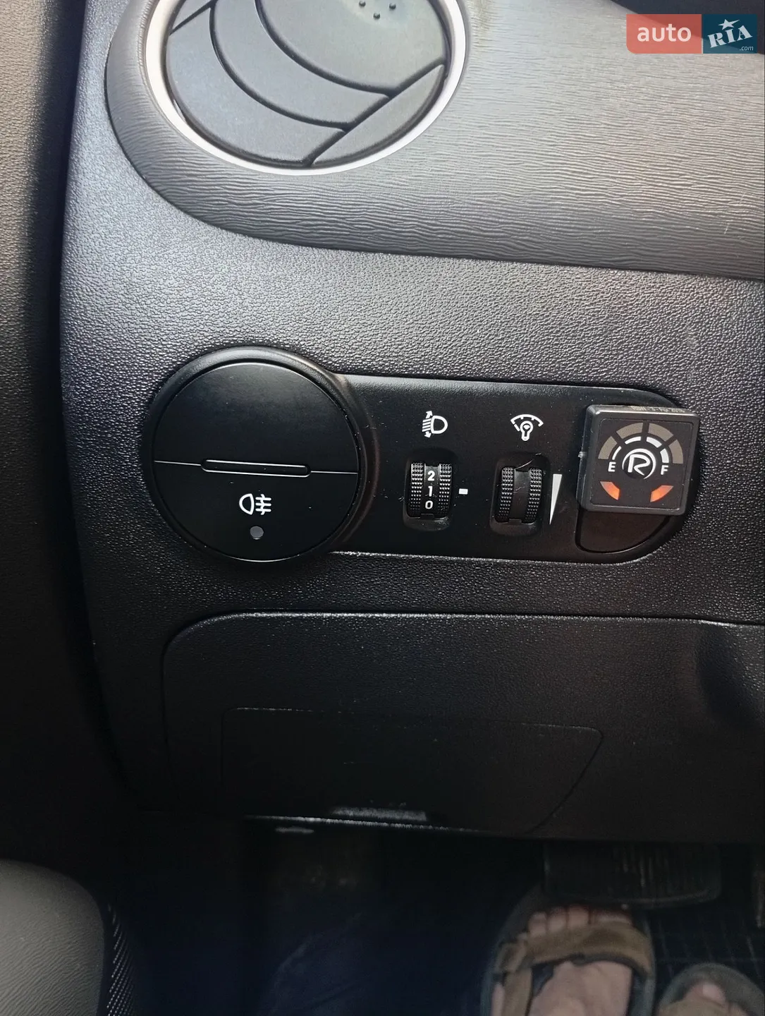 2013 Hyundai i10 - мініатюра 21