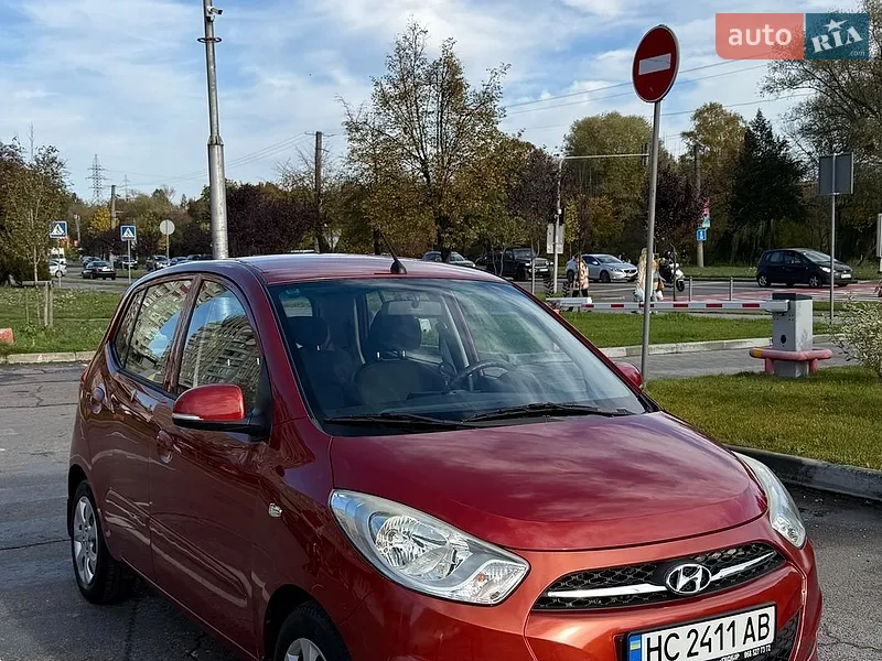 Hyundai i10