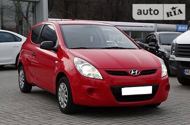 Хэтчбек Hyundai i20 2010 в Днепре