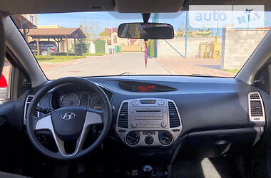 Хэтчбек Hyundai i20 2009 в Ровно