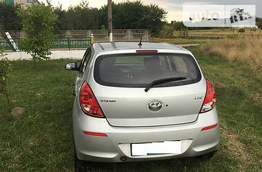 Хэтчбек Hyundai i20 2013 в 