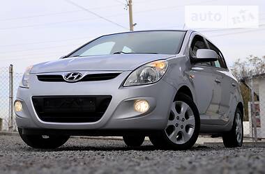 Хэтчбек Hyundai i20 2009 в Дрогобыче