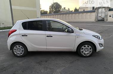 Хэтчбек Hyundai i20 2013 в Львове