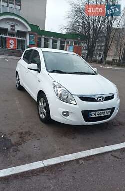 Хэтчбек Hyundai i20 2008 в Черкассах