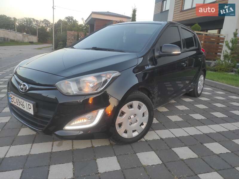 Хетчбек Hyundai i20 2012 в Стрию