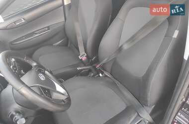 Хетчбек Hyundai i20 2012 в Стрию