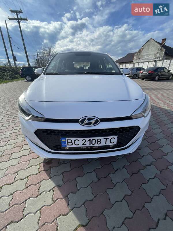 Хетчбек Hyundai i20 2015 в Львові