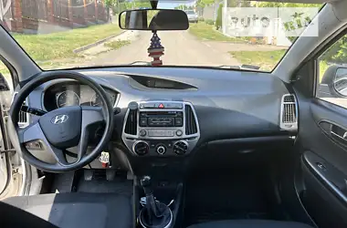 Hyundai i20 2013