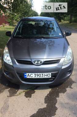 Хетчбек Hyundai i20 2011 в Нововолинську