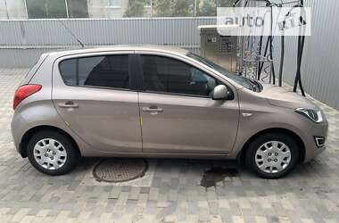 Хэтчбек Hyundai i20 2014 в Запорожье