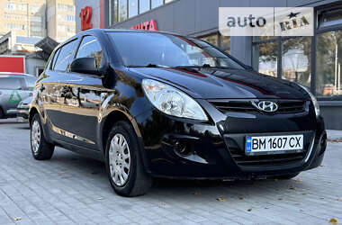 Хэтчбек Hyundai i20 2008 в Сумах