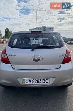 Хетчбек Hyundai i20 2011 в Черкасах