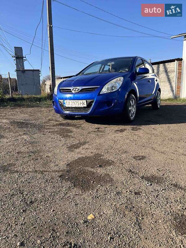 Хетчбек Hyundai i20 2009 в Люботині