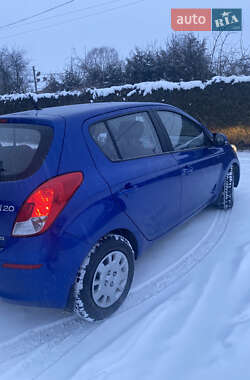 Хэтчбек Hyundai i20 2014 в 
