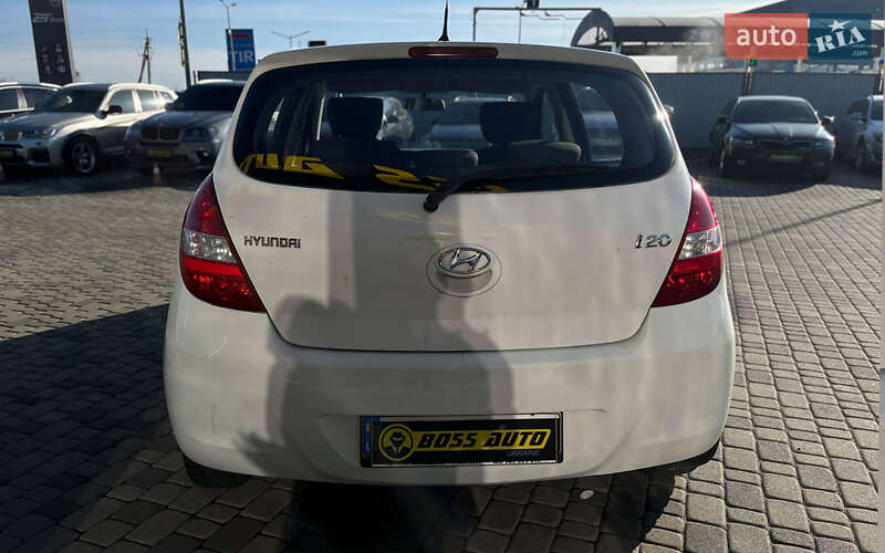 Хэтчбек Hyundai i20 2012 в Мукачево фото 6 Хэтчбек Hyundai i20 2012 в Мукачево