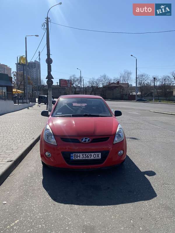 Хетчбек Hyundai i20 2011 в Одесі