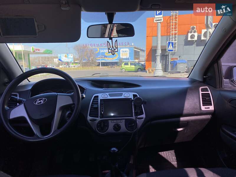 Хетчбек Hyundai i20 2011 в Одесі