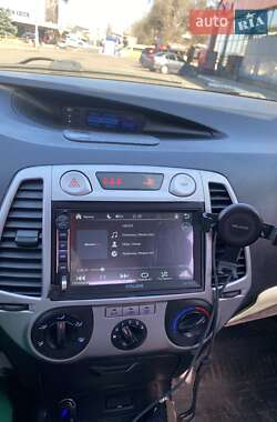Хэтчбек Hyundai i20 2011 в Одессе