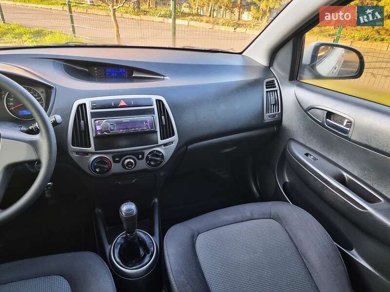 Хетчбек Hyundai i20 2014 в Хмельницькому
