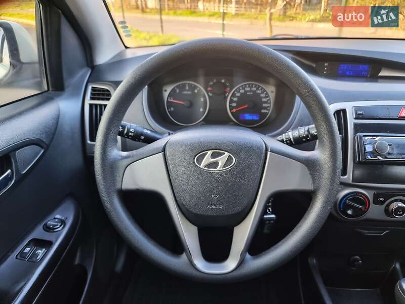 Хетчбек Hyundai i20 2014 в Хмельницькому
