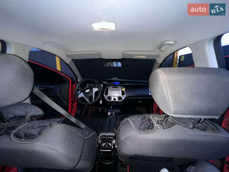 Хетчбек Hyundai i20 2011 в Хмельницькому
