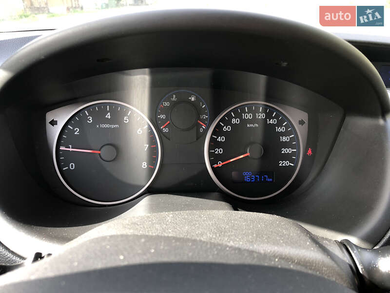 Хэтчбек Hyundai i20 2012 в Ужгороде фото 7 Хэтчбек Hyundai i20 2012 в Ужгороде