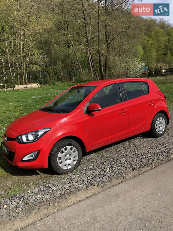 Хэтчбек Hyundai i20 2012 в Ужгороде фото 10 Хэтчбек Hyundai i20 2012 в Ужгороде