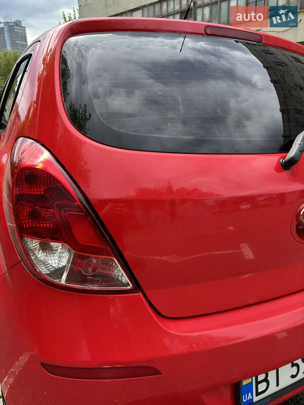 Хетчбек Hyundai i20 2012 в Києві