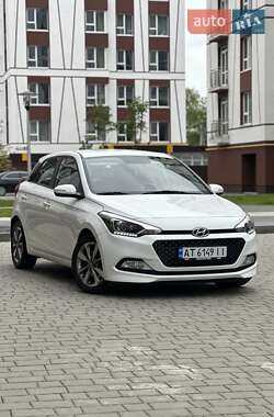Хэтчбек Hyundai i20 2015 в Коломые