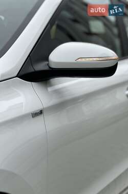 Хэтчбек Hyundai i20 2015 в 