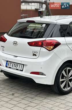Хэтчбек Hyundai i20 2015 в 