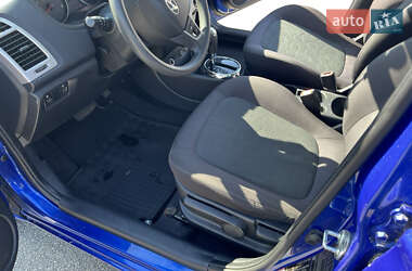 Хетчбек Hyundai i20 2010 в 