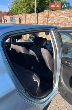 Хетчбек Hyundai i20 2008 в 