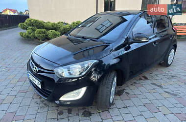 Хетчбек Hyundai i20 2012 в Стрию