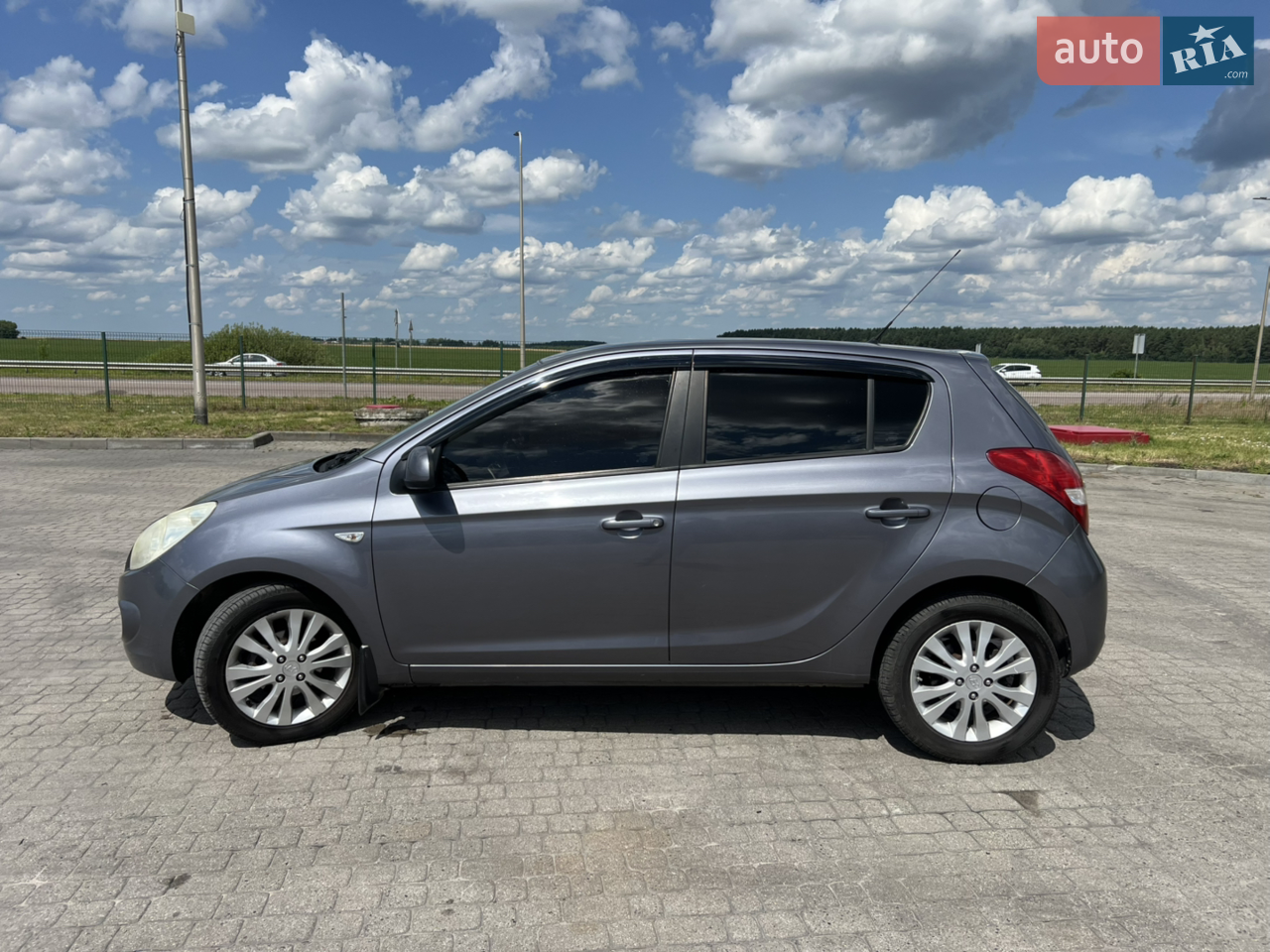 2010 Hyundai i20 - мініатюра 28