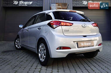 Хэтчбек Hyundai i20 2016 в 