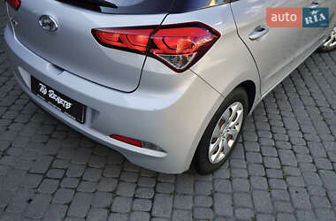 Хэтчбек Hyundai i20 2016 в 