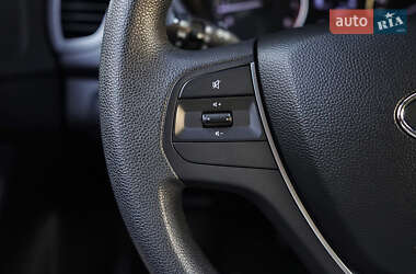 Хэтчбек Hyundai i20 2016 в 