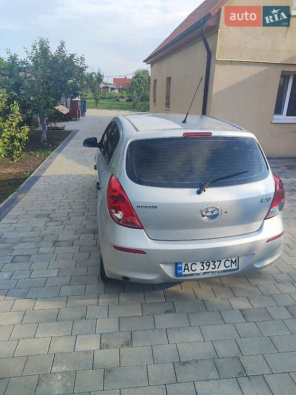 Хетчбек Hyundai i20 2014 в Луцьку
